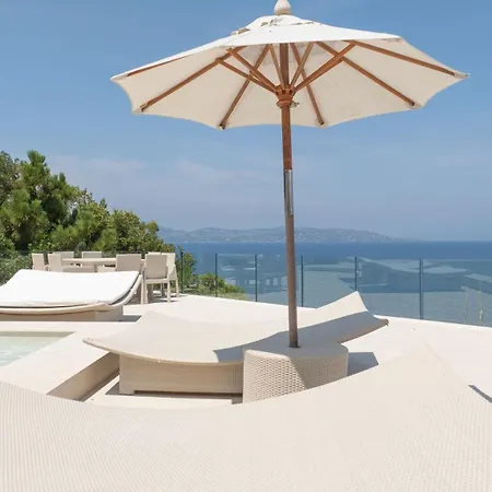 Villa Fcd75 - Super Exclusive Seafront Luxury In Les Parcs De Tropez